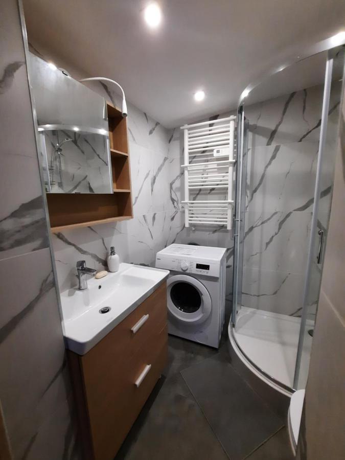 Apart Wilhelmina 75M2 Katowice Esterno foto